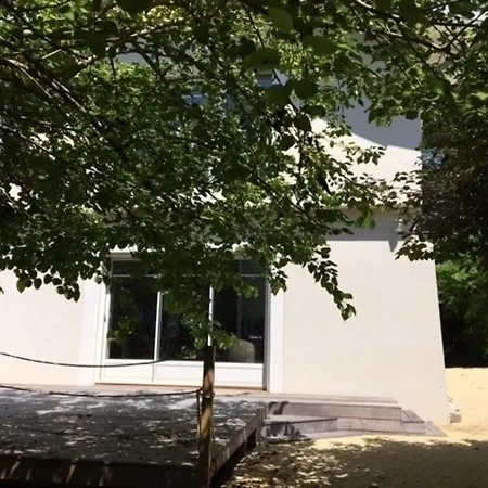 House 3 Villa *